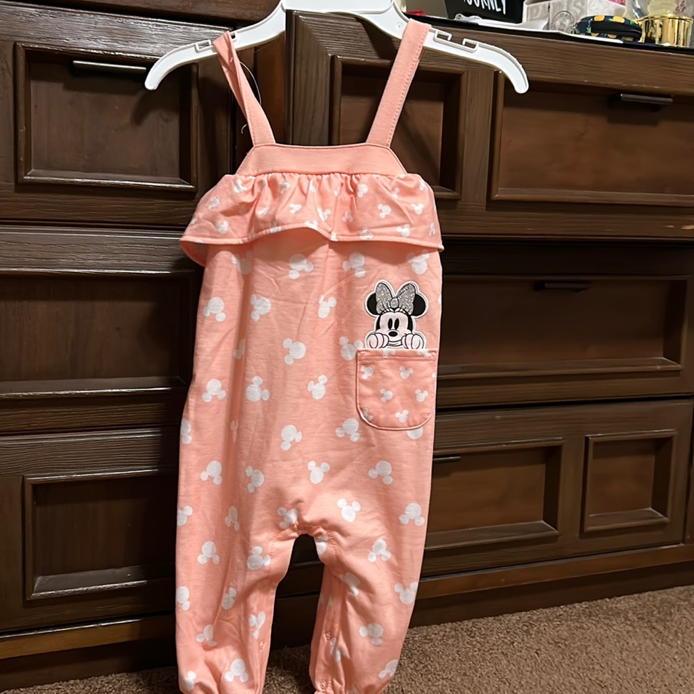 Disney Minnie Mouse Baby Girls Peach Color   Romper. Size 24 months NWOT.